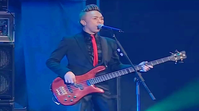 中國(guó)最新?lián)u滾歌曲,中國(guó)最新?lián)u滾歌曲，變化中的自信與成就感