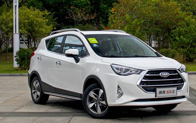 ??江淮最新款轎車亮相?